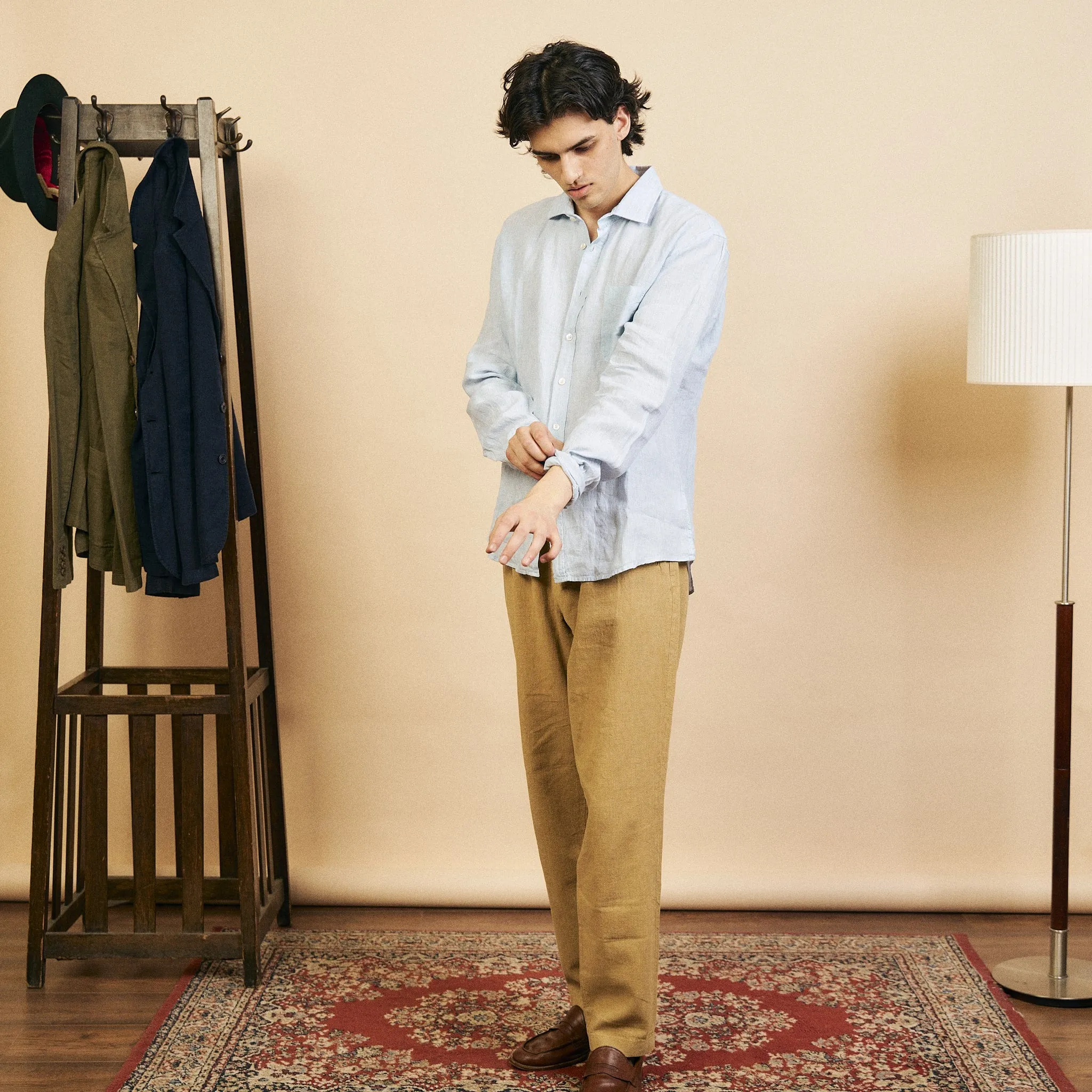 Classic Linen Hythe Shirt - Sky Fancy