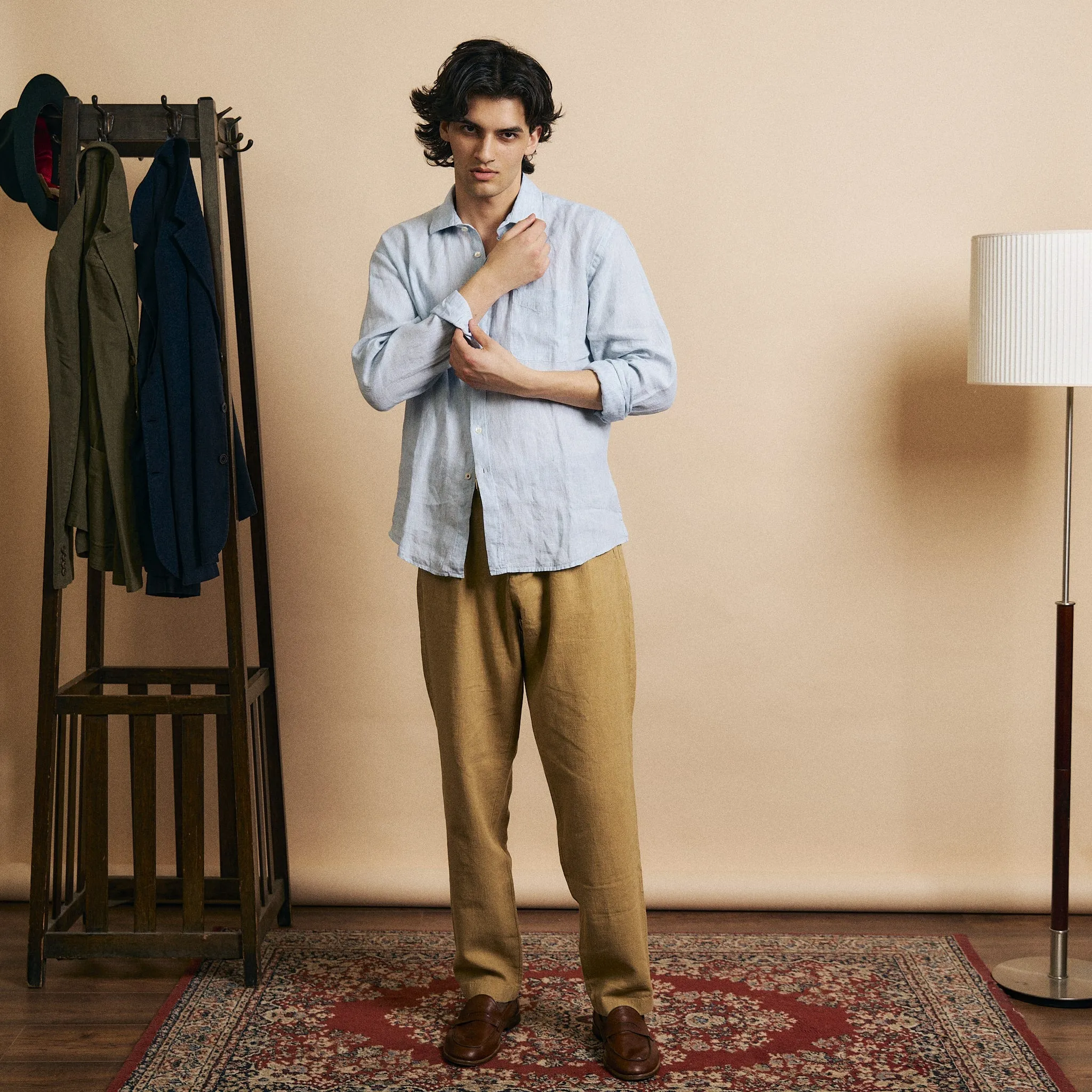 Classic Linen Hythe Shirt - Sky Fancy