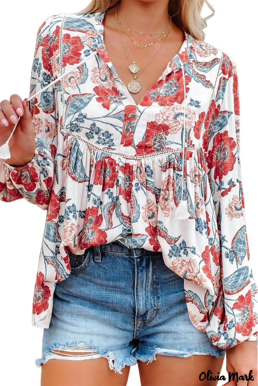 Deanwangkt - Red Floral Patchwork Split Neck Bubble Sleeve Blouse