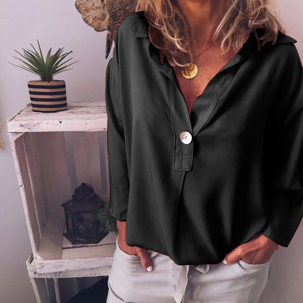 Fashion casual loose solid color V-neck shirt