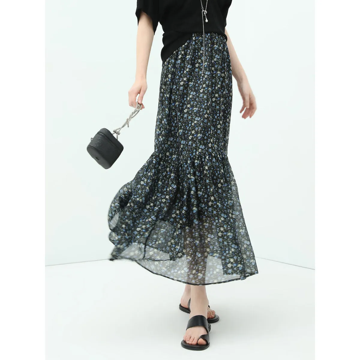 Summery Floral A Line Pleated Black Midi Skirt