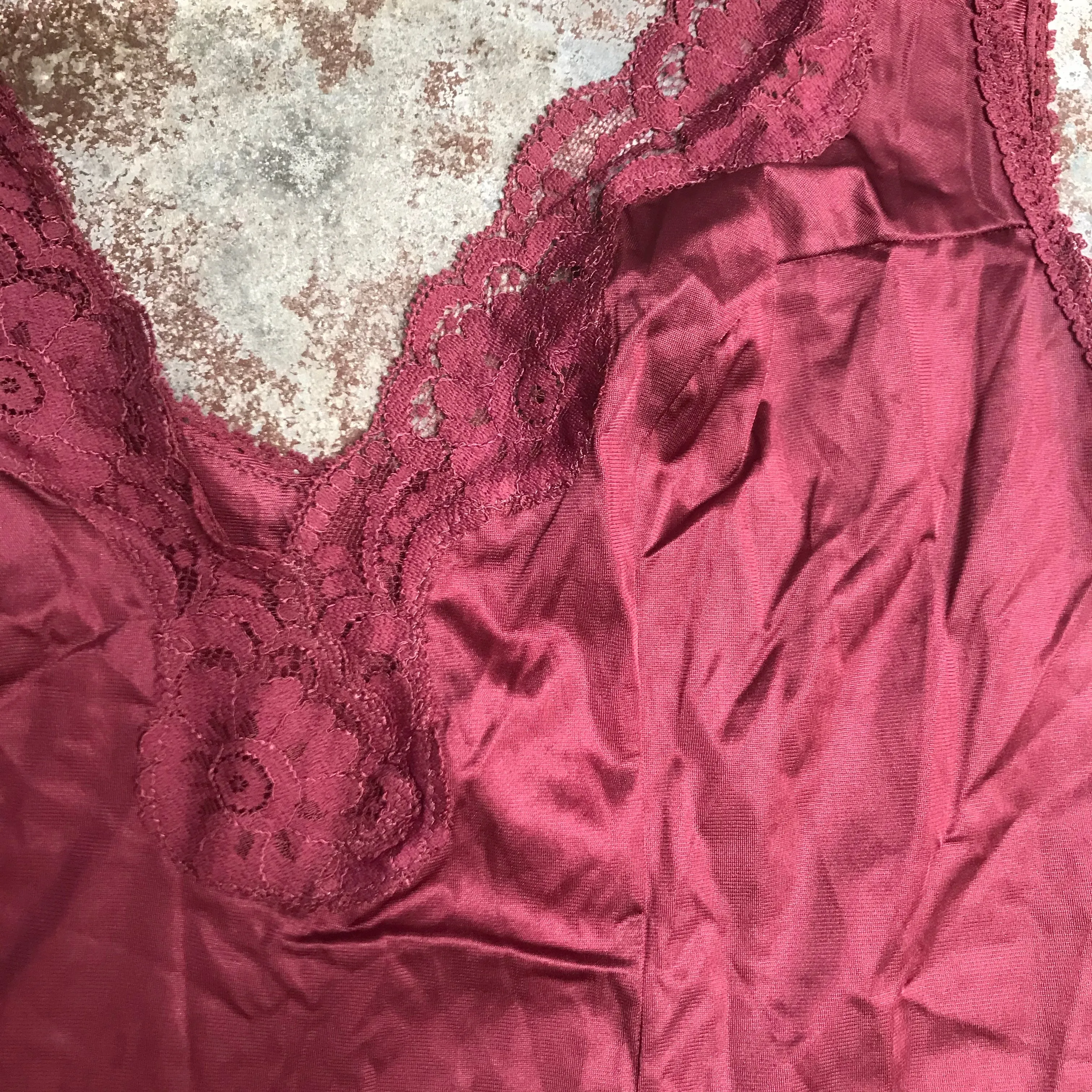 Vintage 70s | Mauve Slip Lace Pin up Lingerie Tank Blouse Top | XS